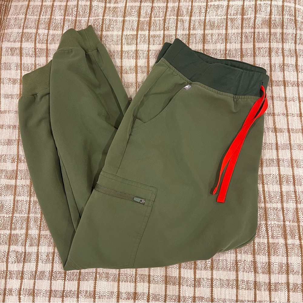 Figs Dark Olive Green XL Petite Zamora Joggers Scrub Pants